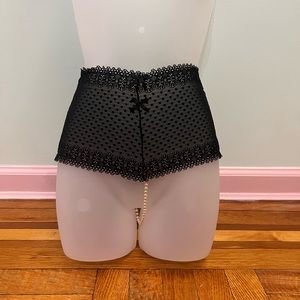 Bracli single strand detachable Pearl Panty Black size Small